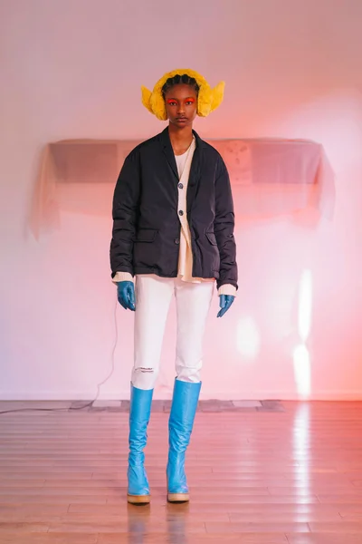 Look 8
